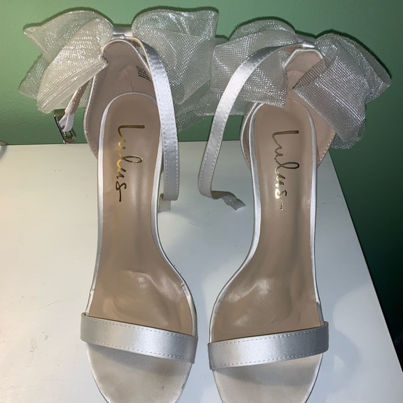 Ayanna Ivory Satin Bow Ankle Strap High Heel Sandals - Picture 5 of 8